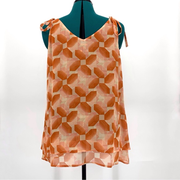 Cabi Pinwheel Top #5358, Peach and Brick Dust Layered Chiffon Sleeveless Top, L - Picture 10 of 17